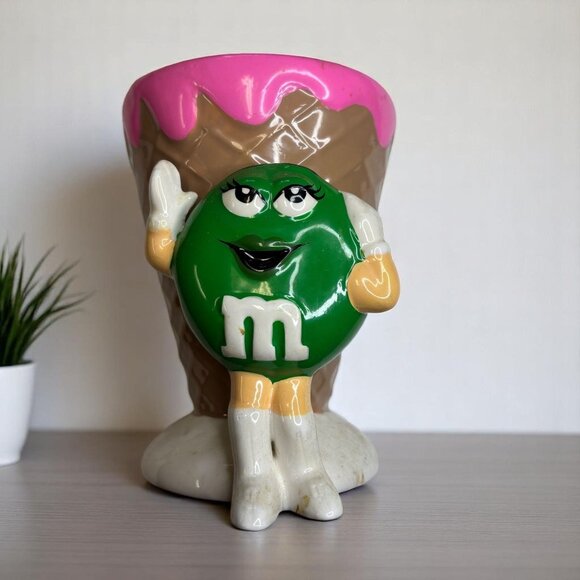 M&Ms Green Character Ice Cream Bowl / Candy Dish Collectible - 2004 - Picture 1 of 5